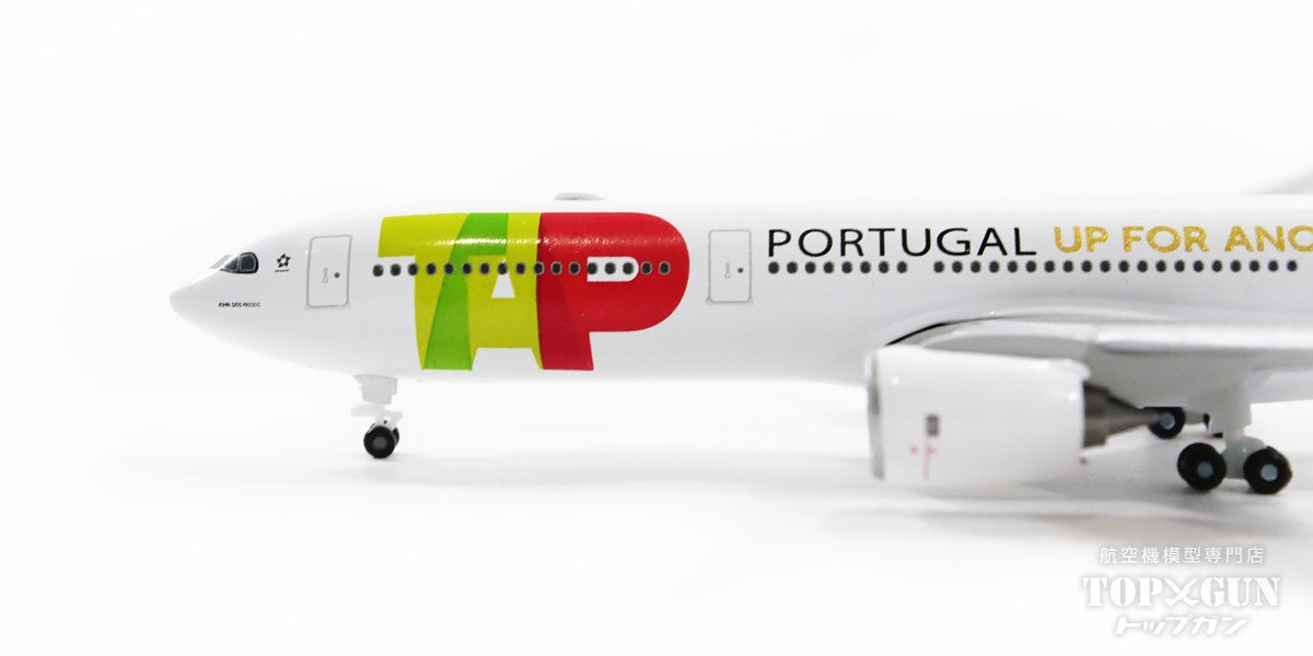 [Pre-order item] A330-900neo TAP Portugal special paint "75th anniversary of founding" 2020 CS-TUD 1/500 [536301]