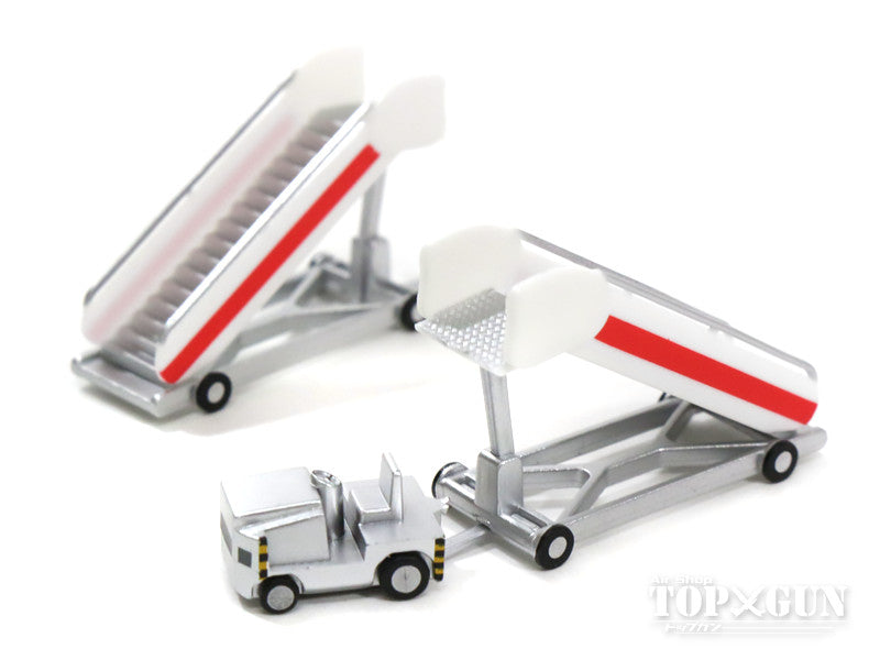 Airport accessories boarding ramp/with tow truck (60s style) set of 2 1/200 *Plastic [551809]