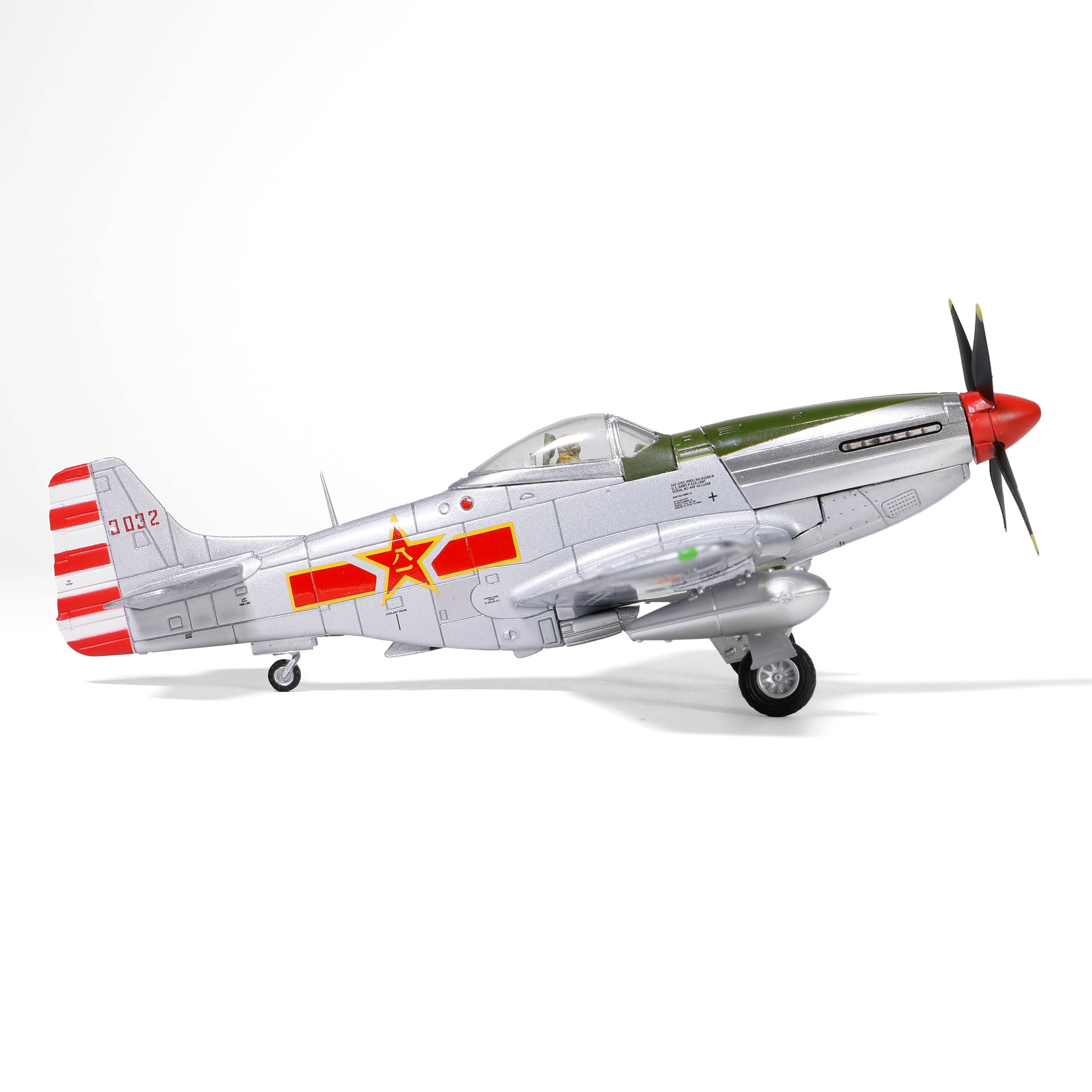 P-51K (P-51D) 2nd Squadron, Chinese Air Force, Founding Ceremony of the People's Republic of China, October 1, 1949 (Preserved at the Chinese Air Force Aviation Museum) #3032 1/72 [55304]