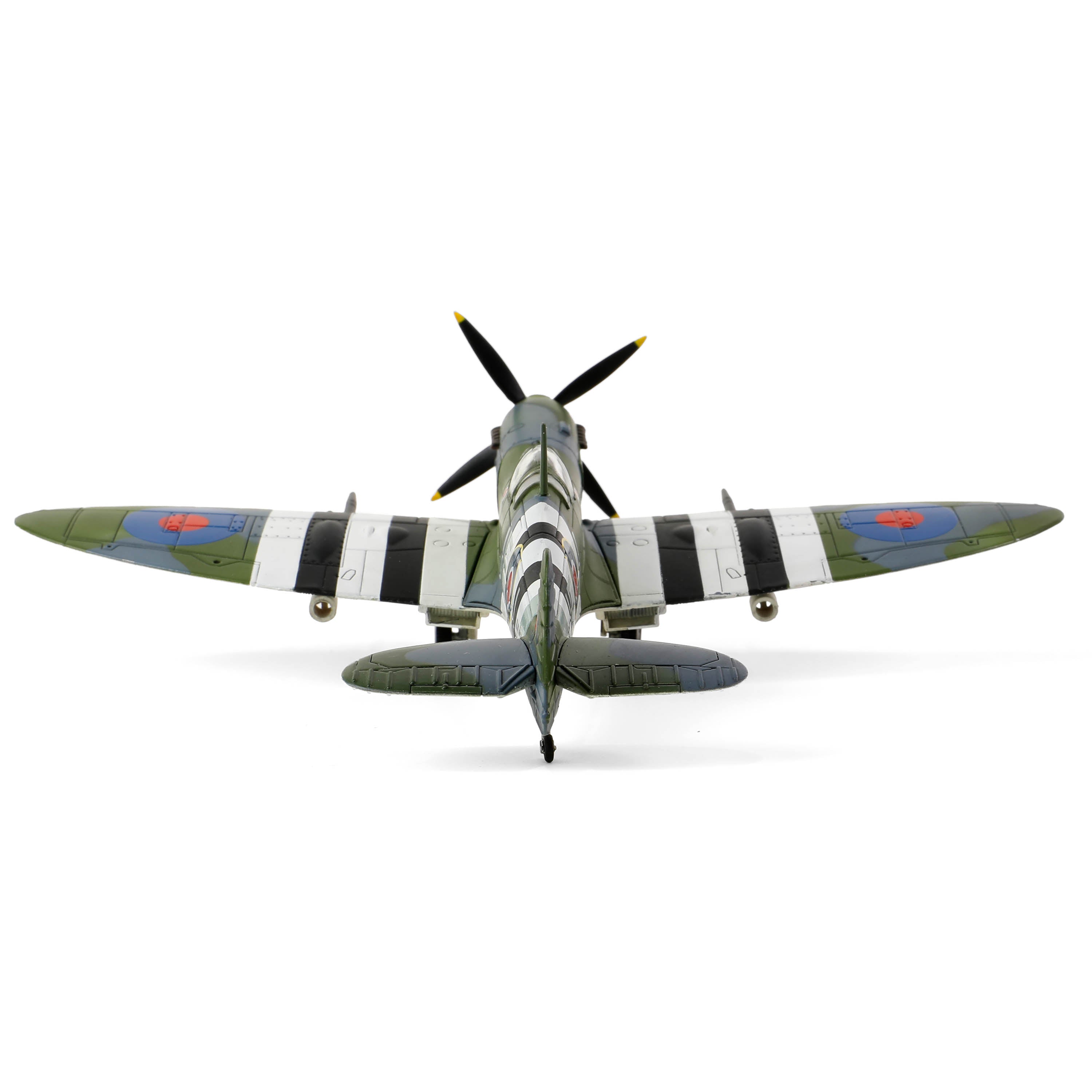 Spitfire Mk.IX, Royal Canadian Air Force, No. 144 Wing, Commander James "Johnny" Johnson, RAF Kenly, Normandy landings, 1944, JE-J/MK392, 1/72 [55312]