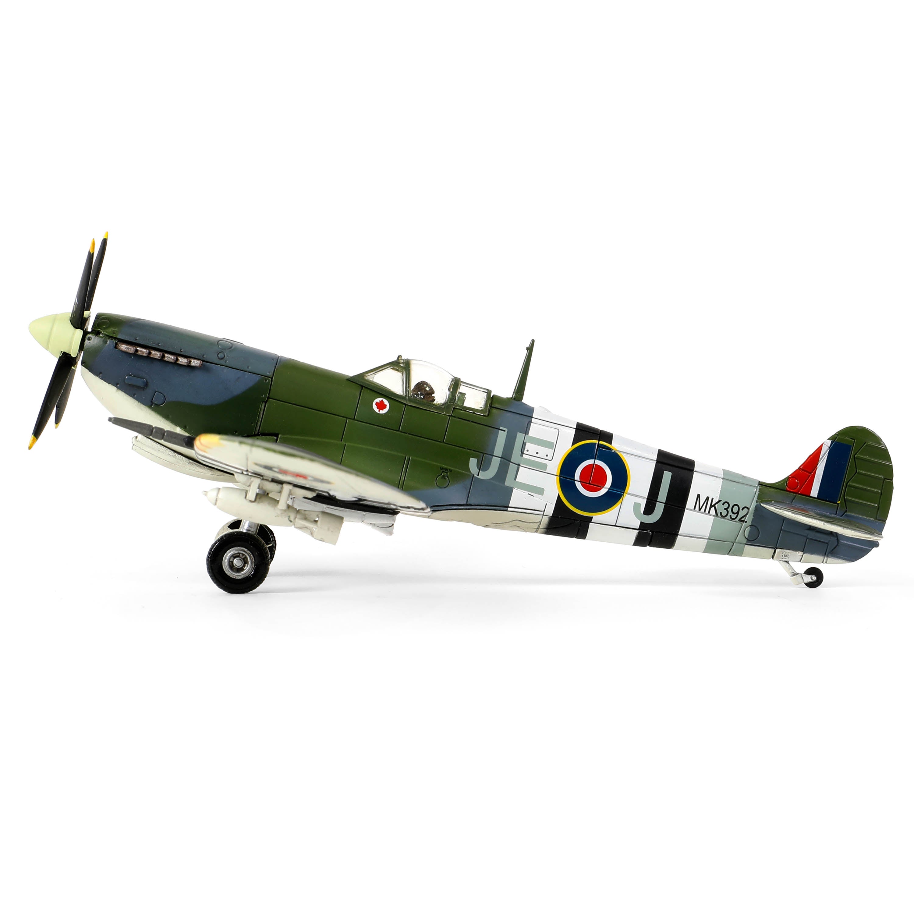 Spitfire Mk.IX, Royal Canadian Air Force, No. 144 Wing, Commander James "Johnny" Johnson, RAF Kenly, Normandy landings, 1944, JE-J/MK392, 1/72 [55312]