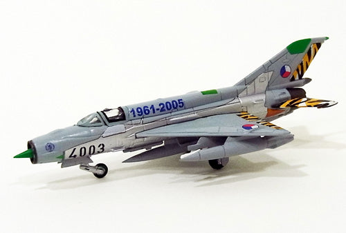 MiG-21MF チェコ空軍 第211戦術飛行隊 引退記念塗装 05年 #4003 1/200 [554930]