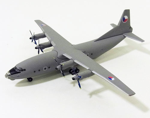 Herpa Wings AN-12 Czech Air Force 2105 1/200 *Made of plastic [555319]