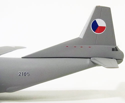 Herpa Wings AN-12 Czech Air Force 2105 1/200 *Made of plastic [555319]