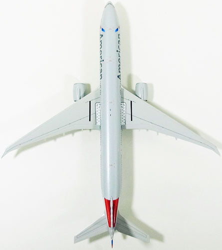 777-300ER American Airlines New Paint N717AN 1/200 *Plastic [555883]