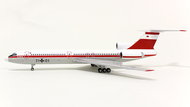 TU-154M German Air Force VIP aircraft 1990s (formerly Interfluke) #1101 1/200 *Made of metal [556460]