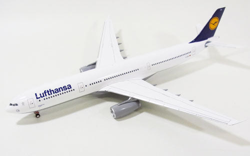 [Pre-order item] A330-300 Lufthansa German Airlines D-ABYC 1/200 *Plastic [556583]