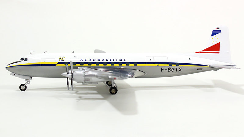 DC-6B UAT 航空公司 (法国) 1950 年代 F-BGTX 1/200 *金属制成 [556606]