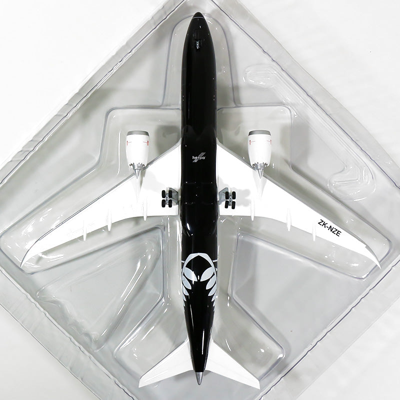 787-9 Air New Zealand new paint ZK-NZE 1/200 *Plastic [556682]