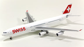 A340-300 スイスインターナショナルエアラインズ HB-JMJ 1/200 ※プラ製 [556712]