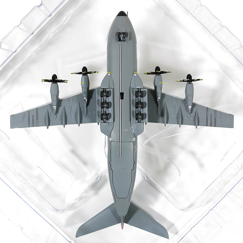 Airbus A400M Atlas test aircraft EC-404 "Grizzly 4" 1/200 *Metal/new mold 1/200 [556736]