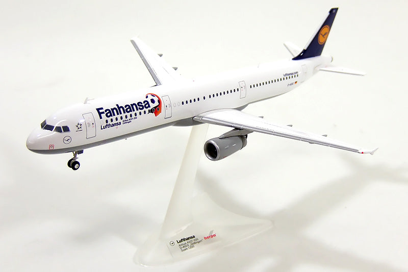 A321 Lufthansa Special Paint "Fanhansa" D-AIDG 1/200 *Plastic [556750]