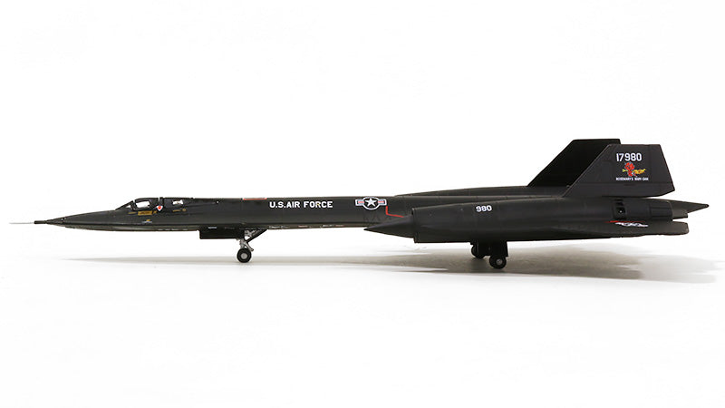 SR-71A アメリカ空軍 第9戦略偵察航空団 「ローズマリーズ・ベイビィサン」 6-70年代 #17980 1/200 ※金属製 [556873]