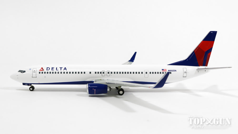 Herpa Wings 737-900ERw デルタ航空 N802DN 1/200 ※プラ製 [556934]
