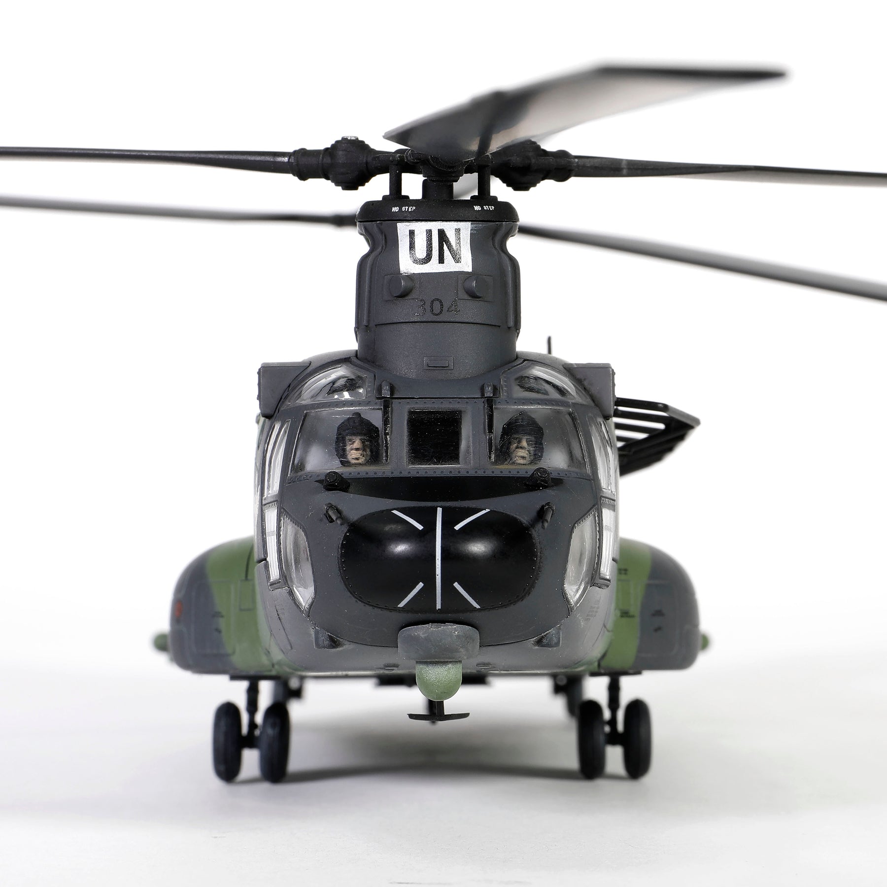CH-147F（CH-47C） カナダ空軍 第1航空団 第450戦術ヘリコプター飛行隊 国連PKO（MINUSMA）仕様 カストール基地・ガオ（マリ共和国） 2018年-2019年 #147304 1/72 [55706]