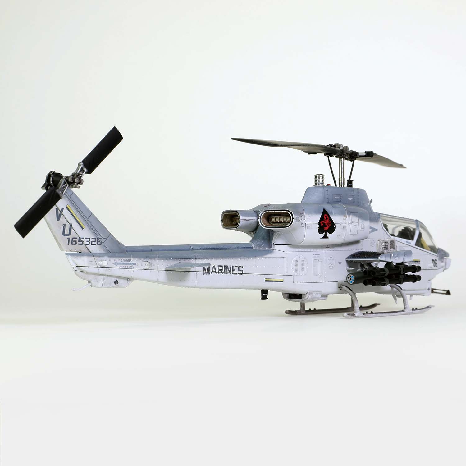 Waltersons AH-1W アメリカ海兵隊 第267海兵軽攻撃ヘリコプター