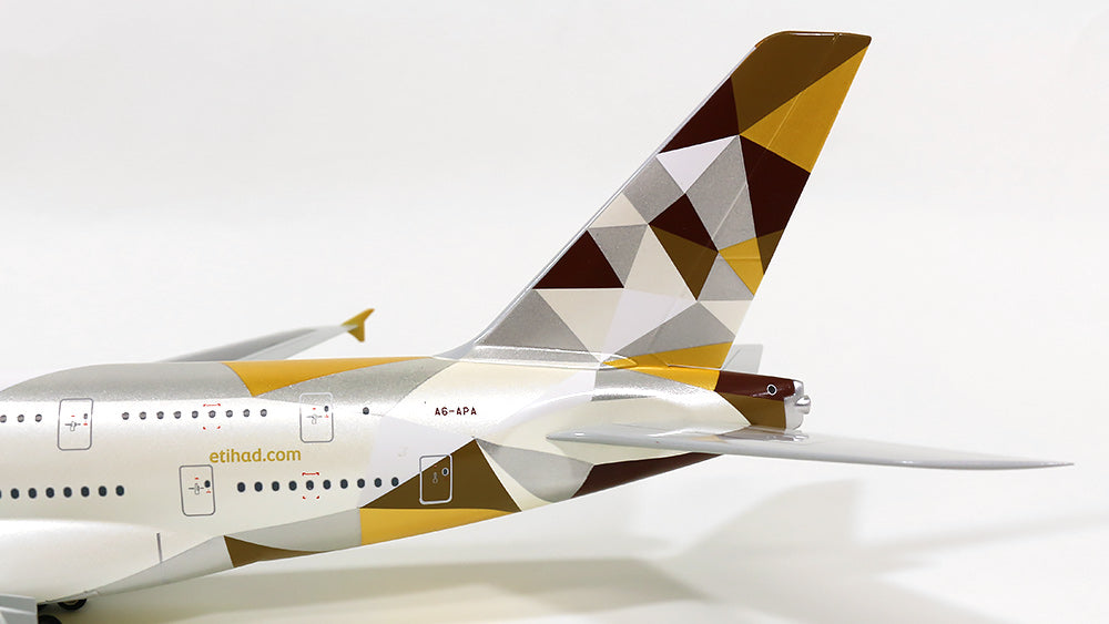 A380 Etihad Airways New Paint A6-APA 1/200 *Plastic [557092]