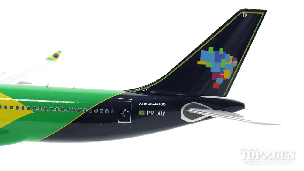 A330-200 Azul Airlines "Brazilian Flag" 1/200 *Plastic [557238]