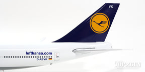 747-400 ルフトハンザドイツ航空 特別塗装 「Fanhansa」 D-ABVK 1/200 ※金属製・スタンド付属／新金型 [557313]