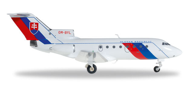 Yakovlev Yak-40 Slovak Air Force OM-BYL 1/200 *Made of metal [557733]