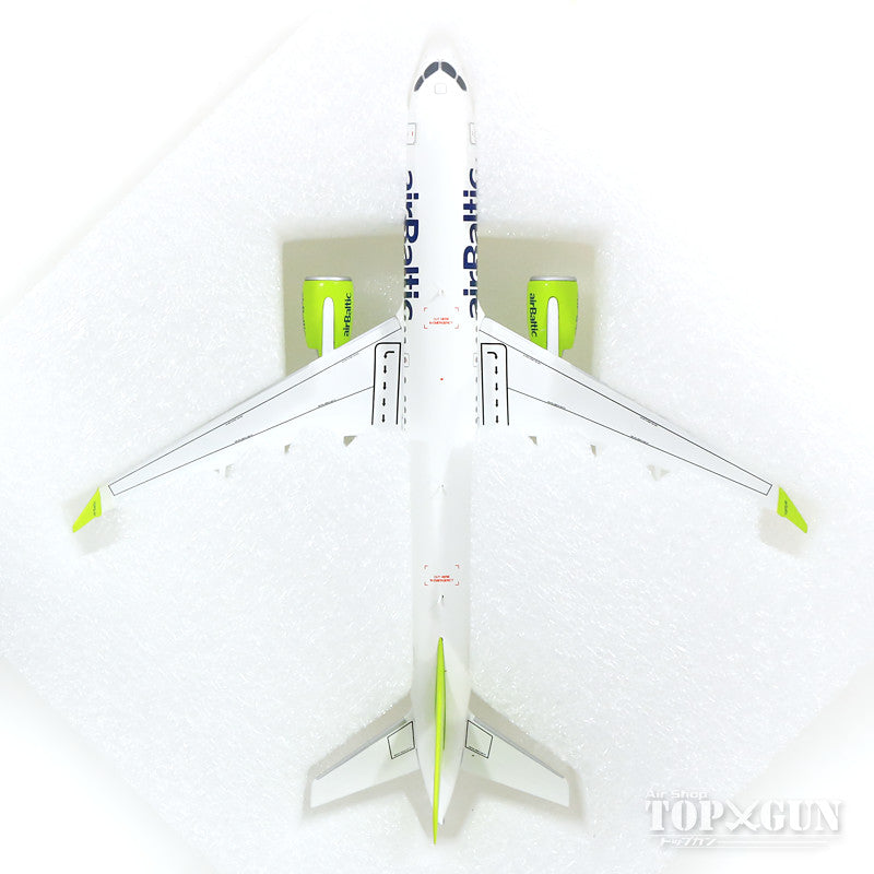 CS300 AirBaltic YL-CSB 1/200 *Made of metal [558457-001]