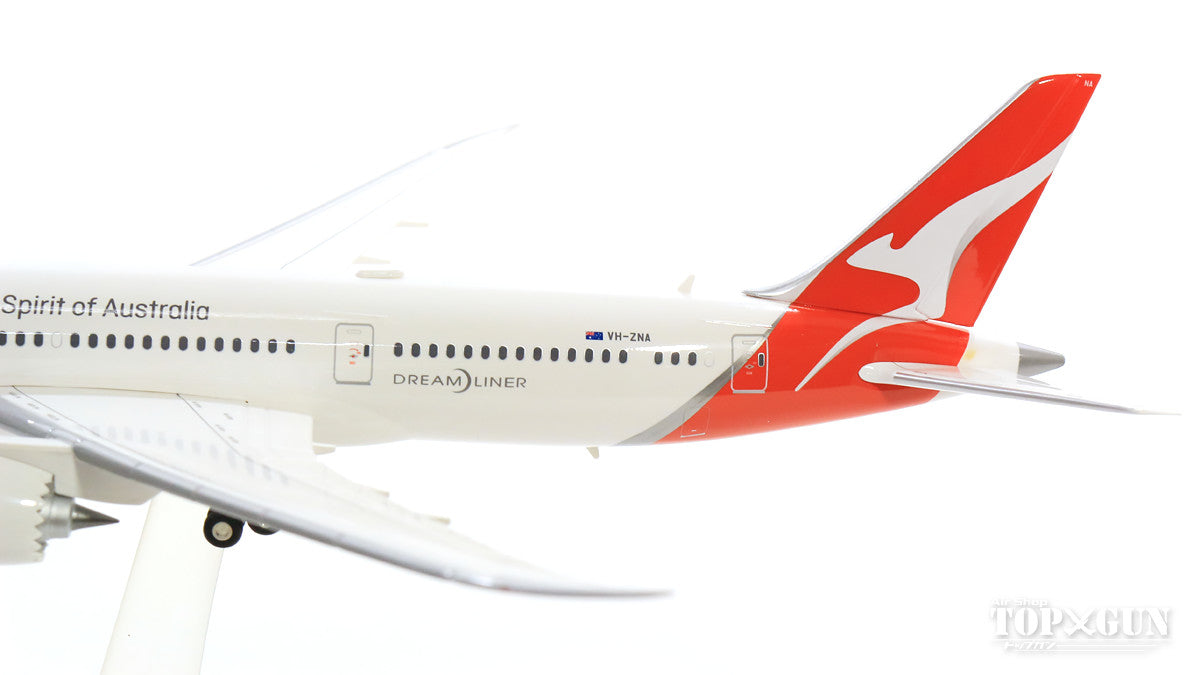 787-9 Qantas New Paint VH-ZNA 1/200 *Plastic [558778]