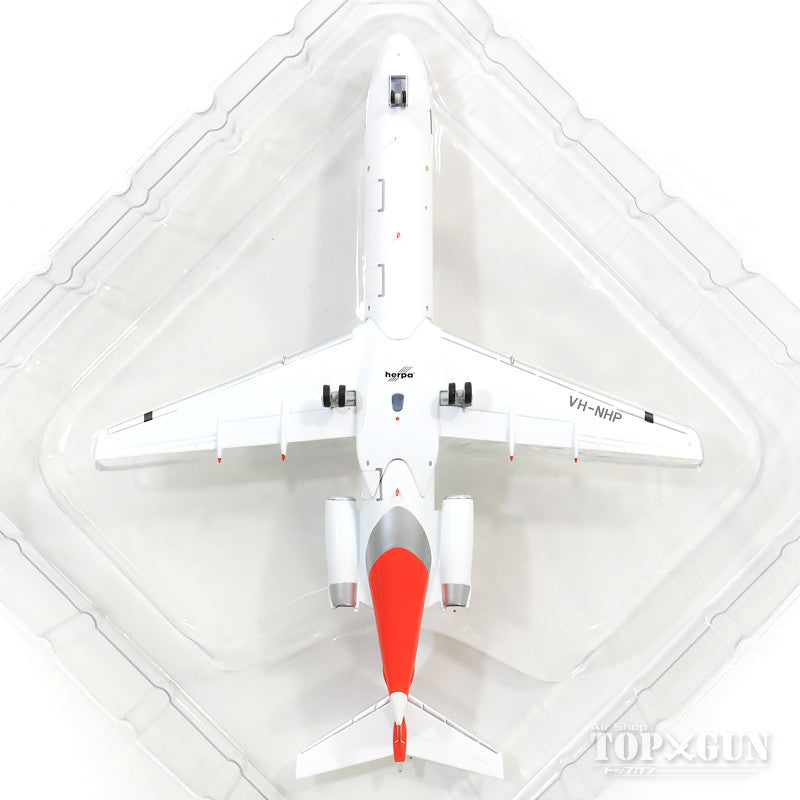 Fokker 100 Qantas Link (Network Aviation) VH-NHP 1/200 *Made of metal [559096]