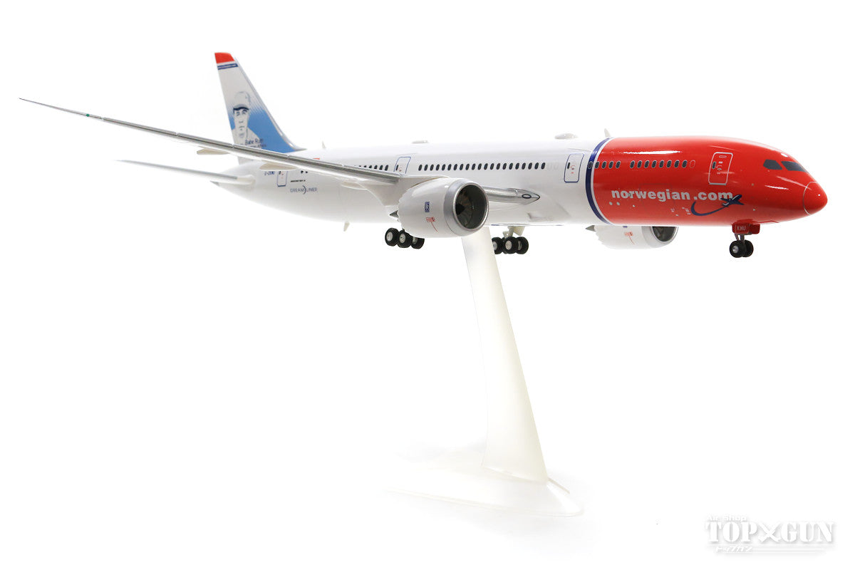 787-9 Norwegian Air Shuttle G-CKMU "Babe Ruth" 1/200 *Plastic [559140]