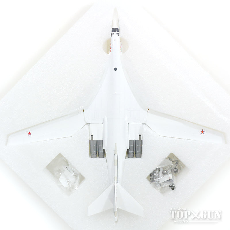 Tu-160 Russian Air Force 6950th RF-95105/06 red "Ilya Muromets" 1/200 *Made of metal [559867]