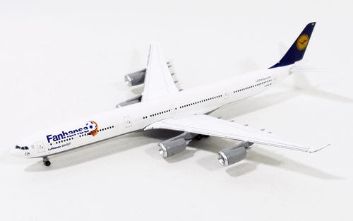 A340-600 Lufthansa Special Paint "Fanhansa" D-AIHN 1/400 [562492]