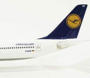 A340-600 ルフトハンザドイツ航空 特別塗装 「Fanhansa」 D-AIHN 1/400 [562492]