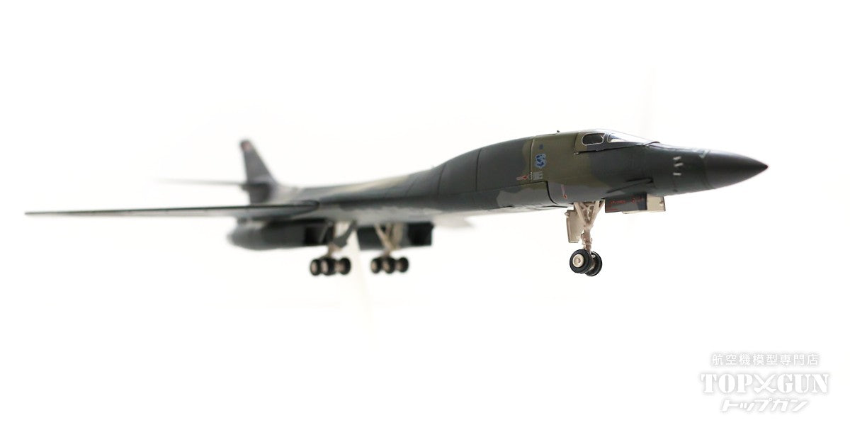 B-1B US Air Force 46th Sq 319th BW Grand Forks Air Force Base 1/200 *Made of metal [570725]