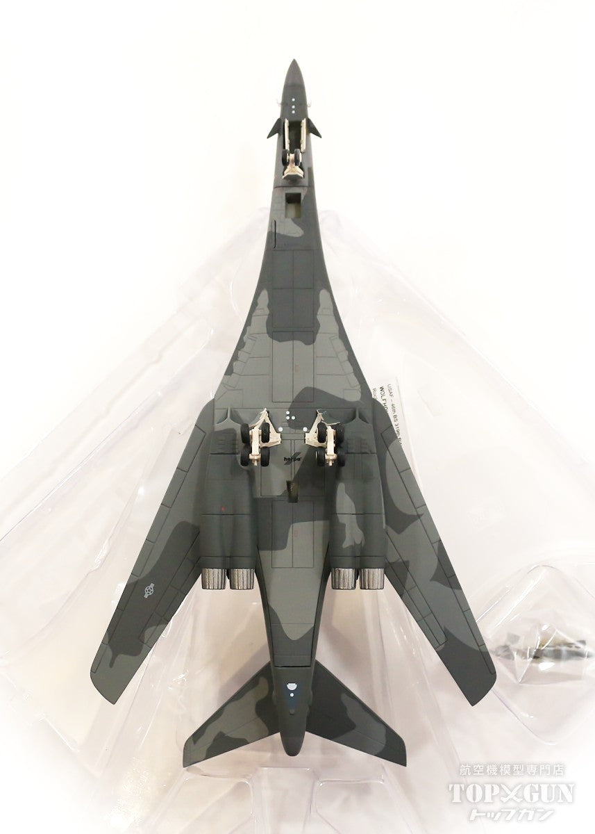 B-1B US Air Force 46th Sq 319th BW Grand Forks Air Force Base 1/200 *Made of metal [570725]