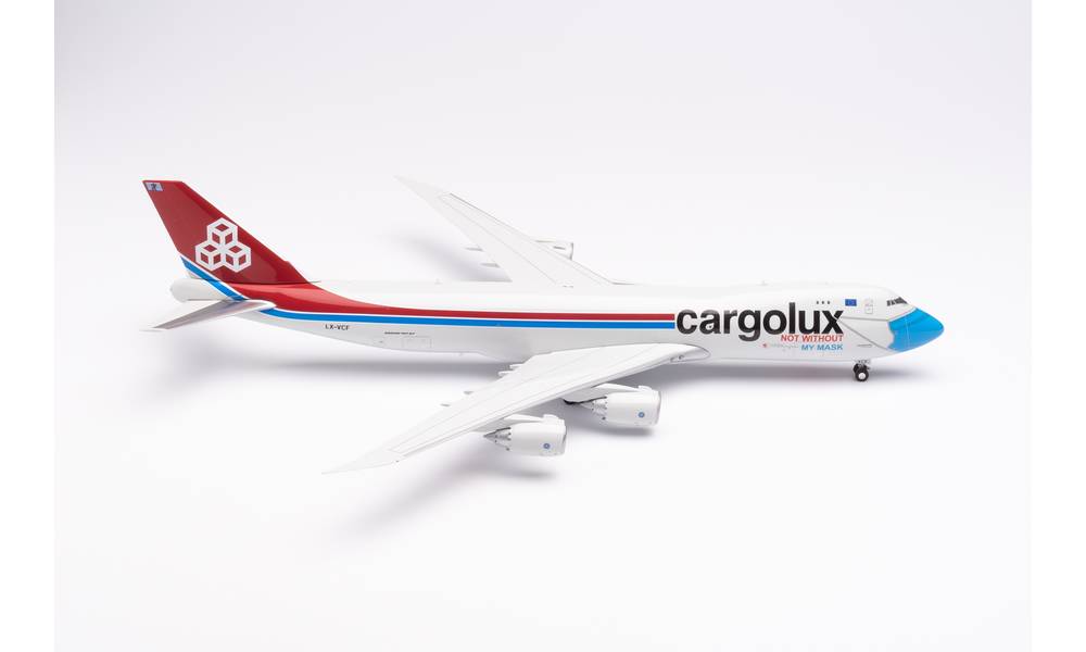 747-8F Cargolux "Not Without My Mask" LX-VCF 1/200 *Plastic [571272]