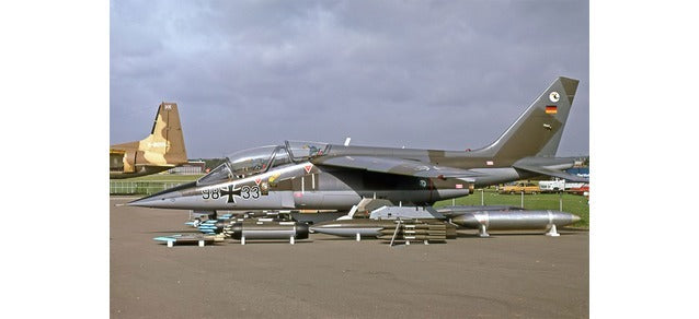 Dassault/Dornier Alpha Jet A German Air Force Manhink 98+33 1/72 [580465]