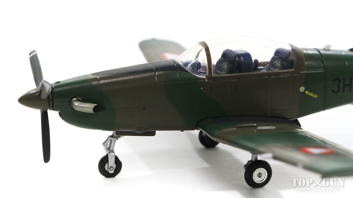 PC-7 オーストリア空軍 フライトスクール ヒンターシュトイサー基地 1/72 ※金属製 [580526]