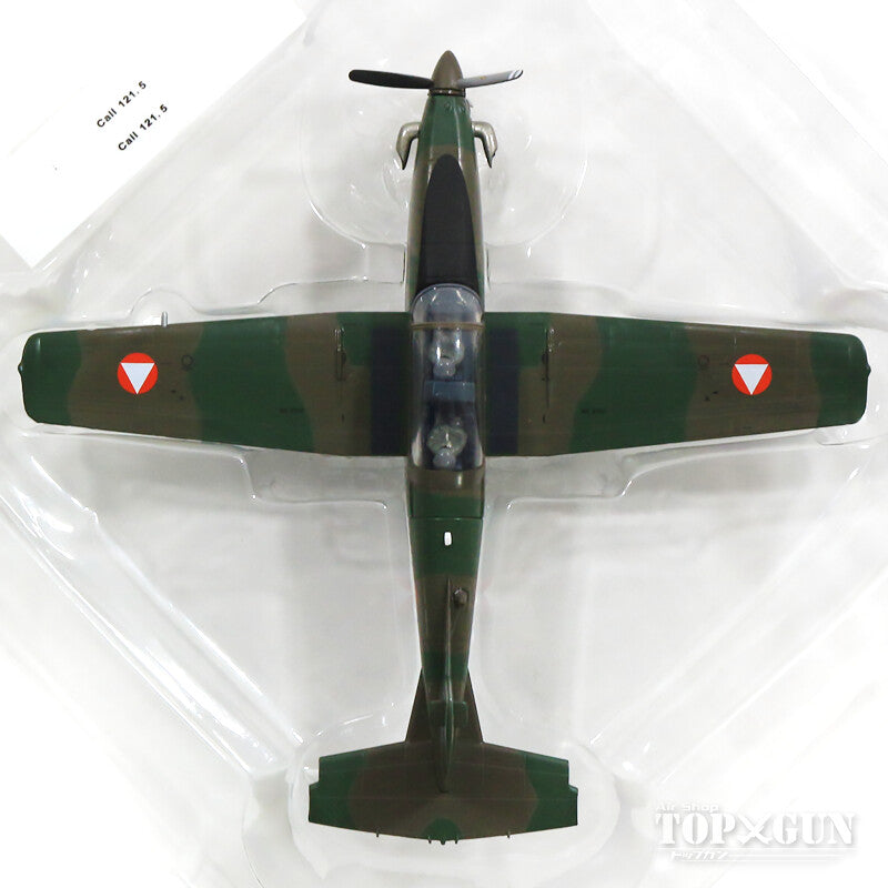 PC-7 Austrian Air Force Flight School Hinterstoisser Base 1/72 *Made of metal [580526]