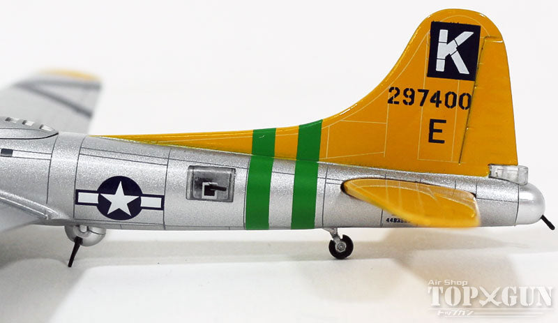 B-17G アメリカ陸軍航空軍 「ファディ・ダディ」 保存機 #44-83563 1/200 [5958]