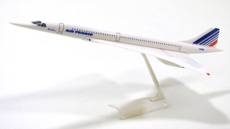 Concorde Air France (Snap-in model, stand version, no landing gear) 1/250 *Plastic [605816]