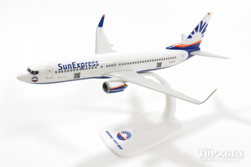 737-800w SunExpress TC-SNJ 1/200 (Snap-in model, stand specification, no landing gear) *Plastic [609654-001]