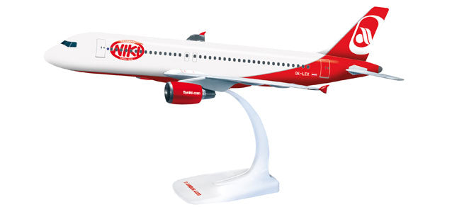 A320 Niki Airlines (Snap-in model, stand version, no landing gear) OE-LEX 1/200 *Plastic [609708]