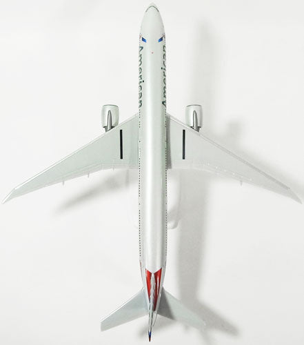 777-300ER American Airlines (Snap-in model, stand version, no landing gear) *Plastic 1/200 [609739]