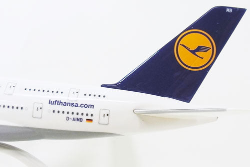 A380-800 Lufthansa Special Paint "FC Bayern Munich" (Snap-in model, stand version, no landing gear) *Plastic 1/250 [609852]