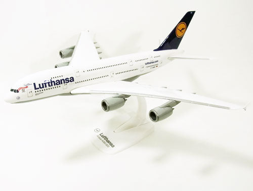 A380-800 ルフトハンザドイツ航空 特別塗装 「FCバイエルン・ミュンヘン」 （スナップインモデル・スタンド仕様・ランディングギアなし） ※プラ製 1/250 [609852]