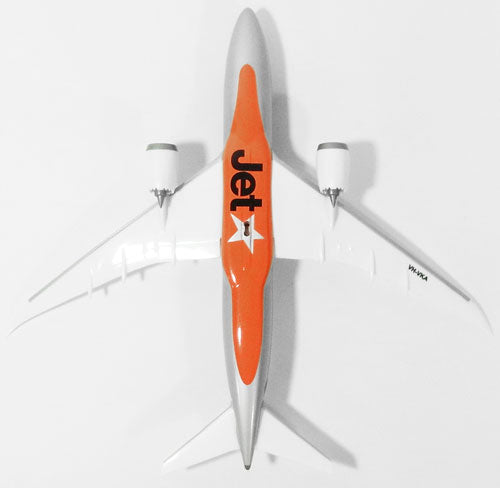 787-8 Jetstar (Snap-in model, stand version, no landing gear) *Plastic 1/200 [609883]