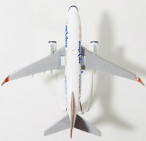 737-500 エアノース（カナダ） （スナップインモデル・スタンド仕様・ランディングギアなし） ※プラ製 1/180 [609937]