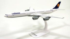 A340-600 ルフトハンザドイツ航空 （スナップインモデル・スタンド仕様・ランディングギアなし） D-AIHB  1/250 ※プラ製 [610025]