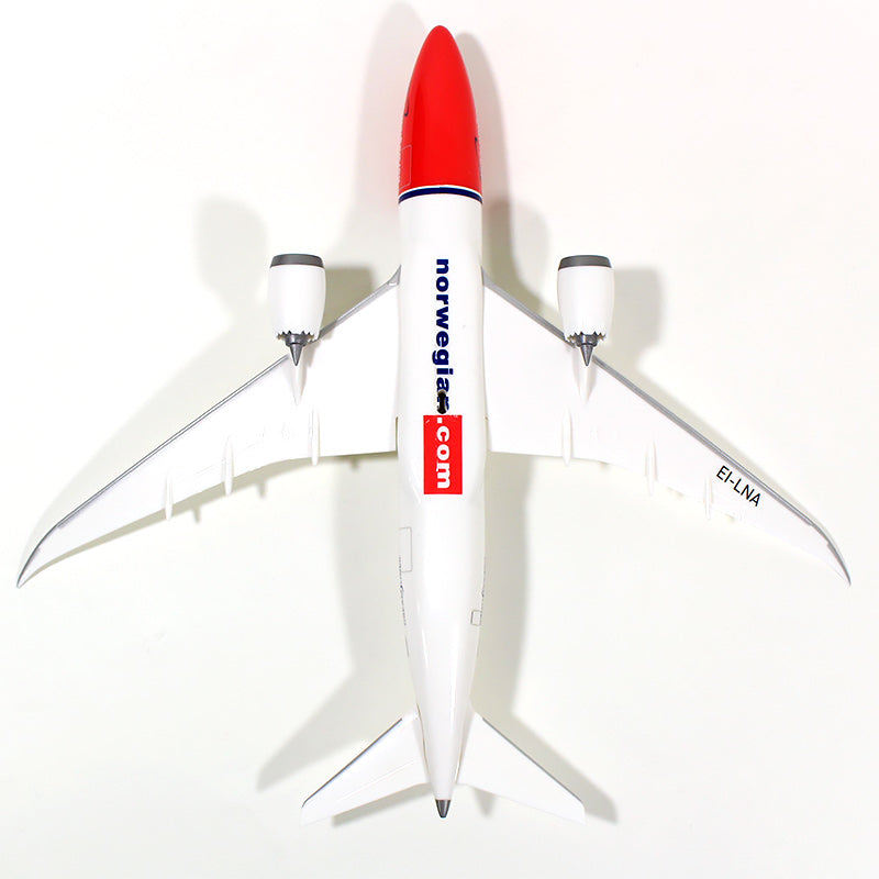 787-8 Norwegian Air Shuttle (Snap-in model, stand version, no landing gear) EI-LNA "Sonja Henie" 1/200 *Plastic [610216]