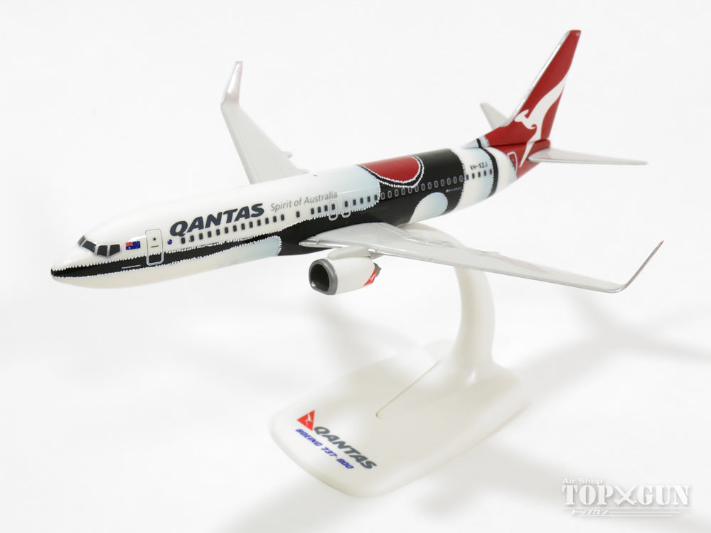 737-800w Qantas Special Paint "Mendou Wuliji" 2013 (Snap-in model, stand specification, no landing gear) VH-XZJ 1/200 *Plastic [610247]