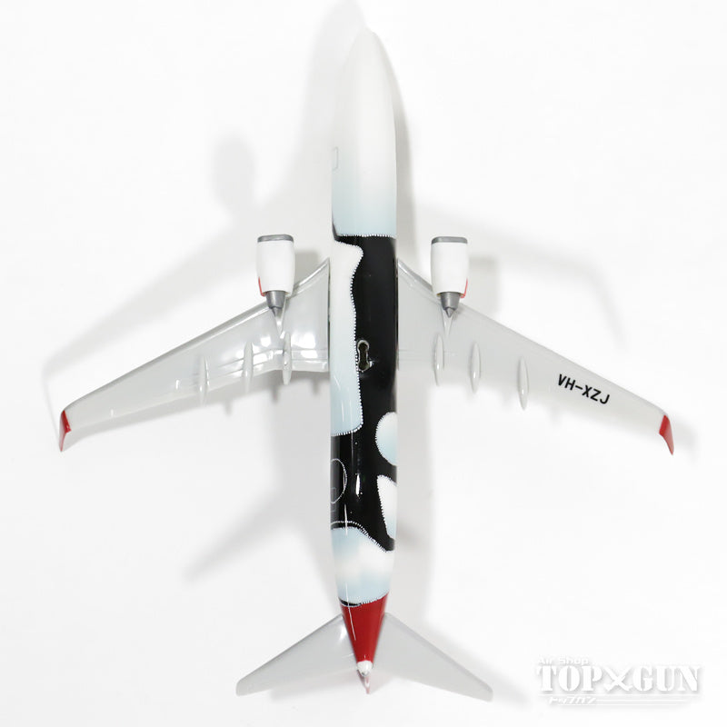 737-800w Qantas Special Paint "Mendou Wuliji" 2013 (Snap-in model, stand specification, no landing gear) VH-XZJ 1/200 *Plastic [610247]